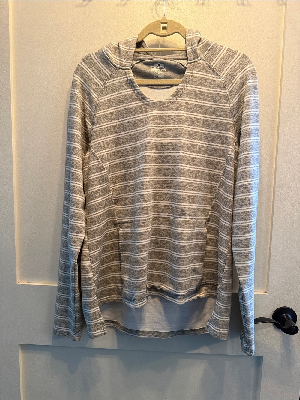 Lightweight Gray Striped Hoodie Sweatshirt - Unbranded